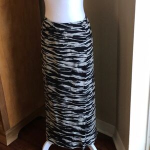 Emanuel Ungaro Black and White Textured Skirt